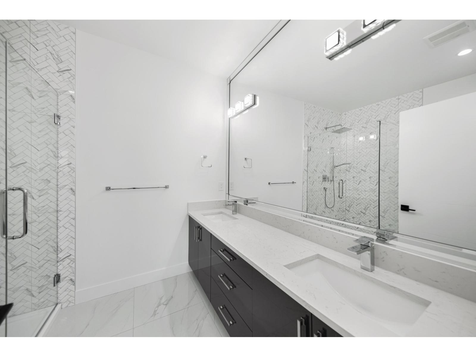 16762 16 AVENUE, Surrey