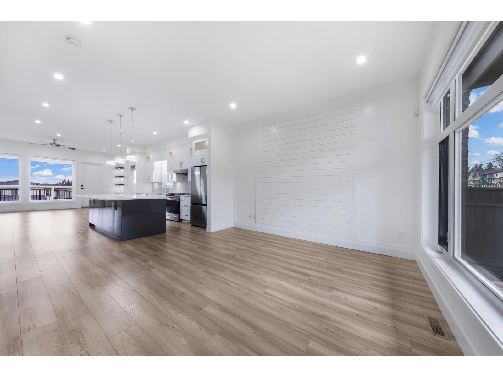 16762 16 AVENUE, Surrey
