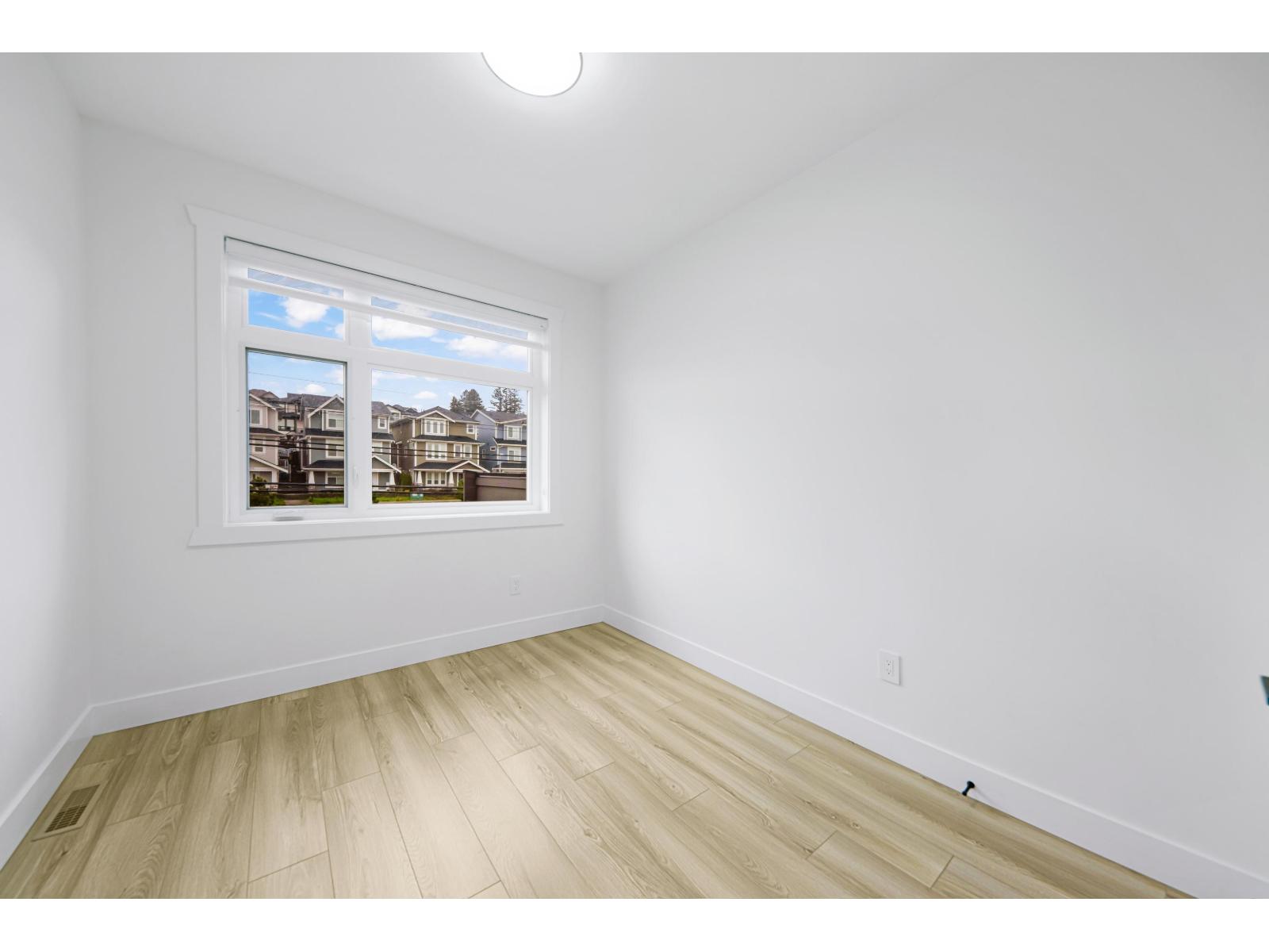 16762 16 AVENUE, Surrey