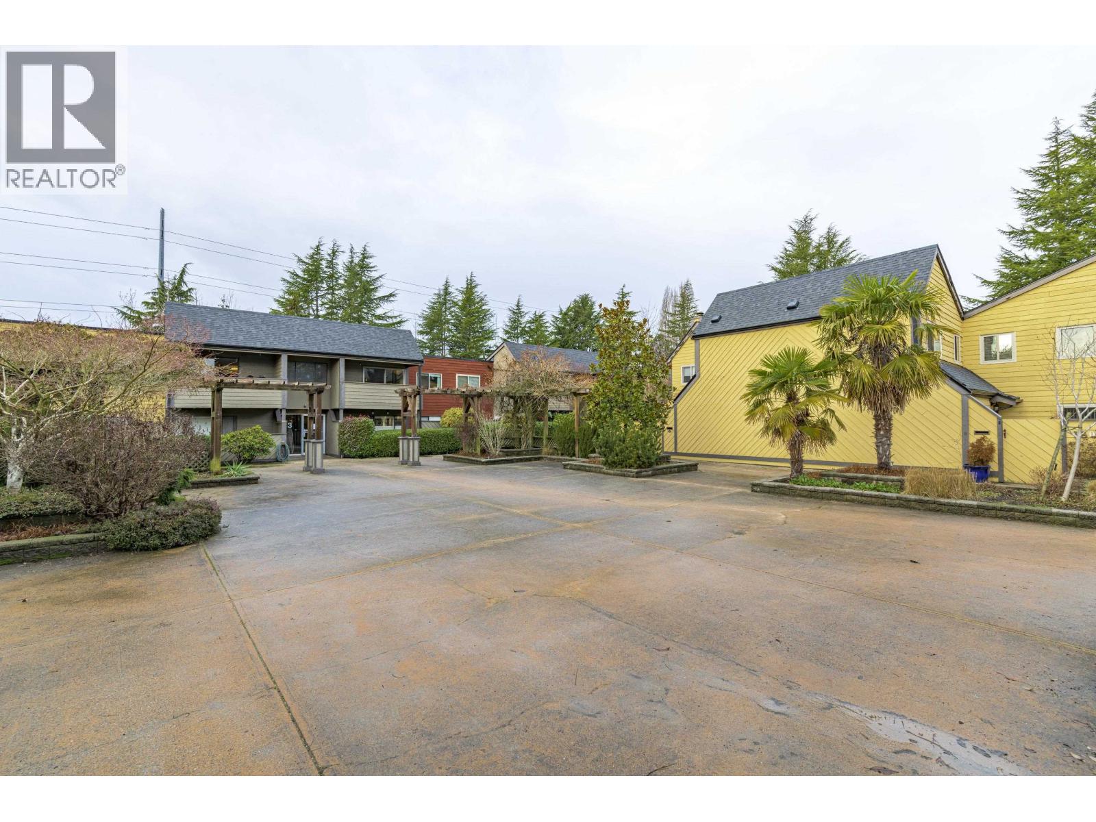 Photo 23 of 252 5421 10 Avenue, Delta BC