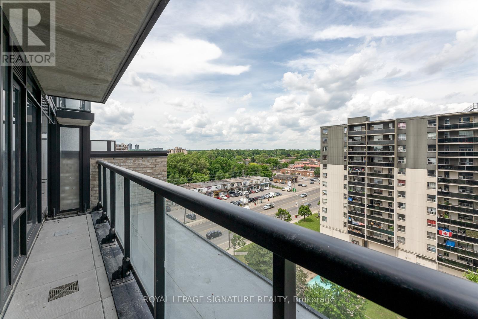 Photo 20 of 807 86 Dundas Street E, Mississauga ON