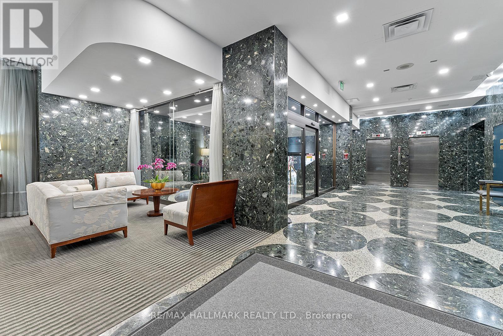 Photo 18 of 1107 360 Bloor Street E, Toronto ON