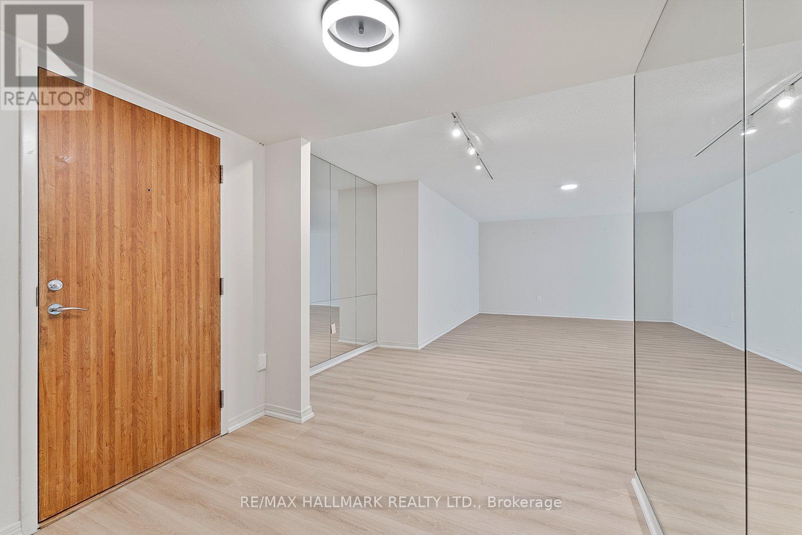 Photo 23 of 1107 360 Bloor Street E, Toronto ON