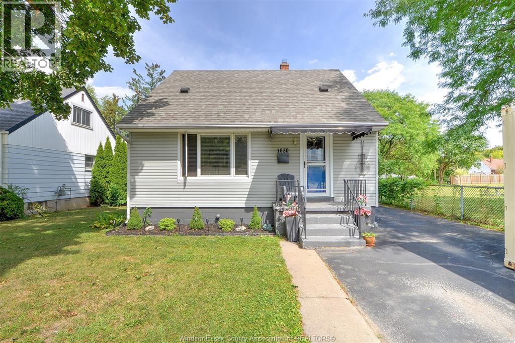 Photo 1 of 1030 Merritt, Windsor ON