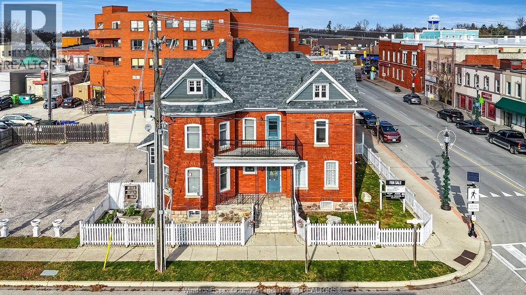 Photo 4 of 20 Division Street South, Kingsville ON