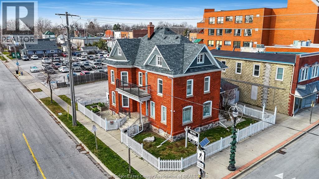 Photo 24 of 20 Division Street South, Kingsville ON