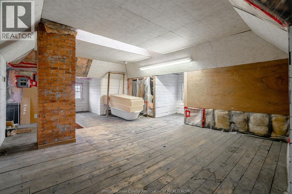 Photo 16 of 20 Division Street South, Kingsville ON