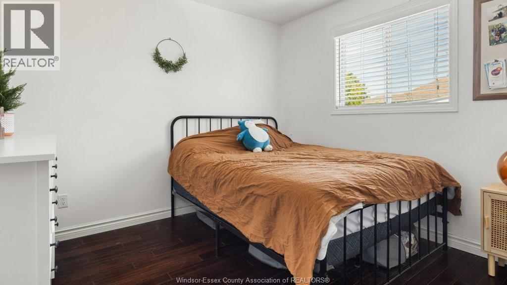 Photo 36 of 2840 Wildberry Crescent, Tecumseh ON