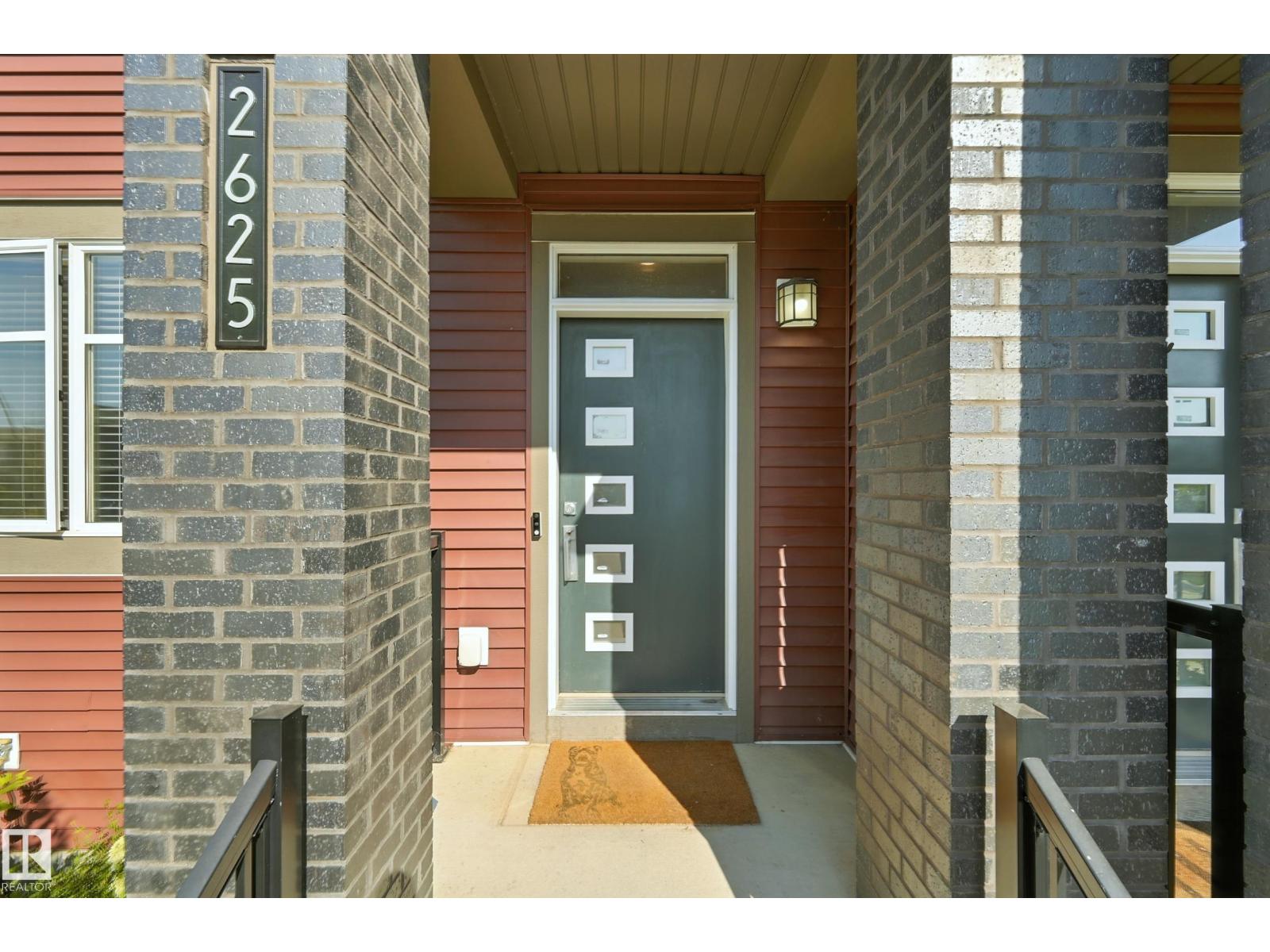 Photo 5 of 2625 202 St Nw, Edmonton AB