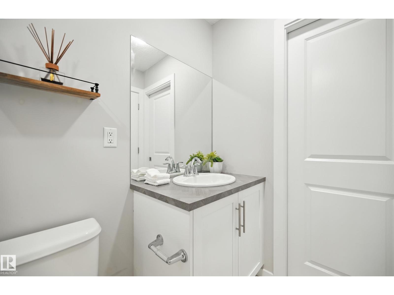 Photo 17 of 2625 202 St Nw, Edmonton AB