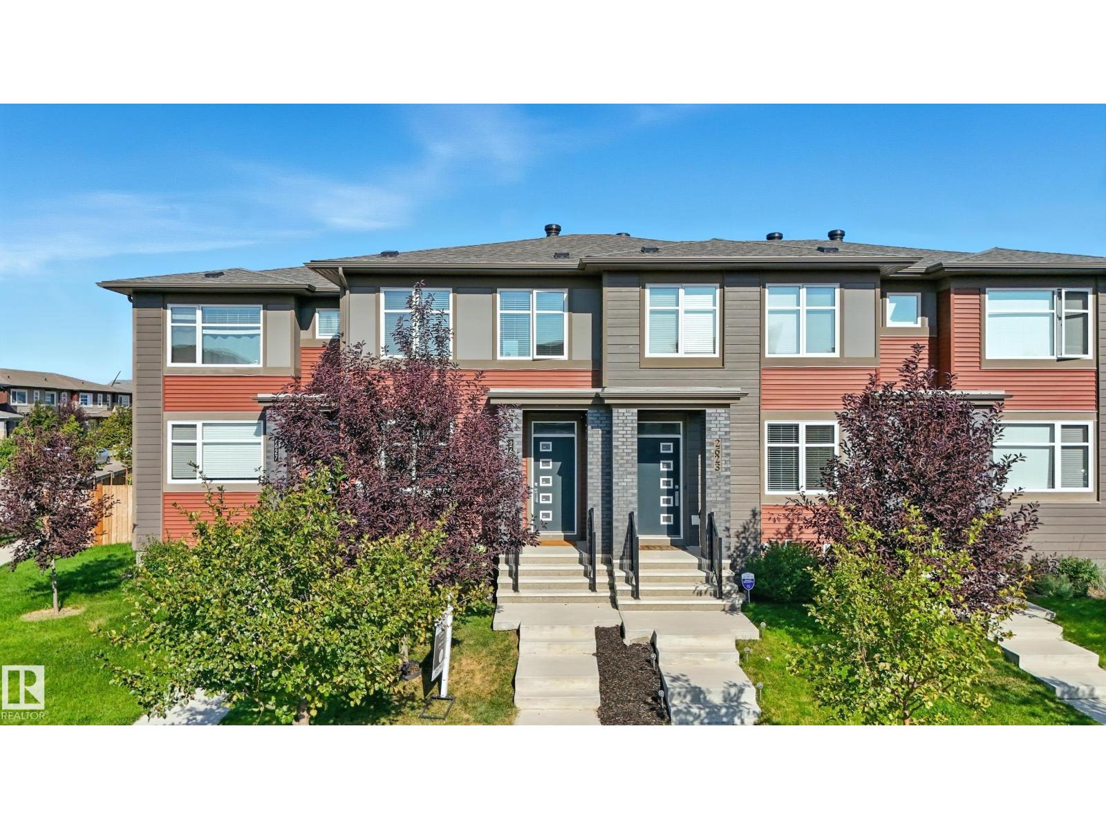 Photo 9 of 2625 202 St Nw, Edmonton AB