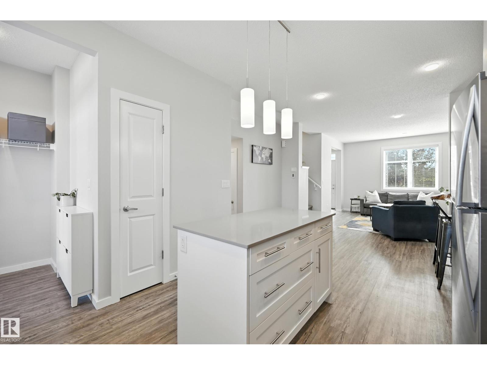 Photo 28 of 2625 202 St Nw, Edmonton AB