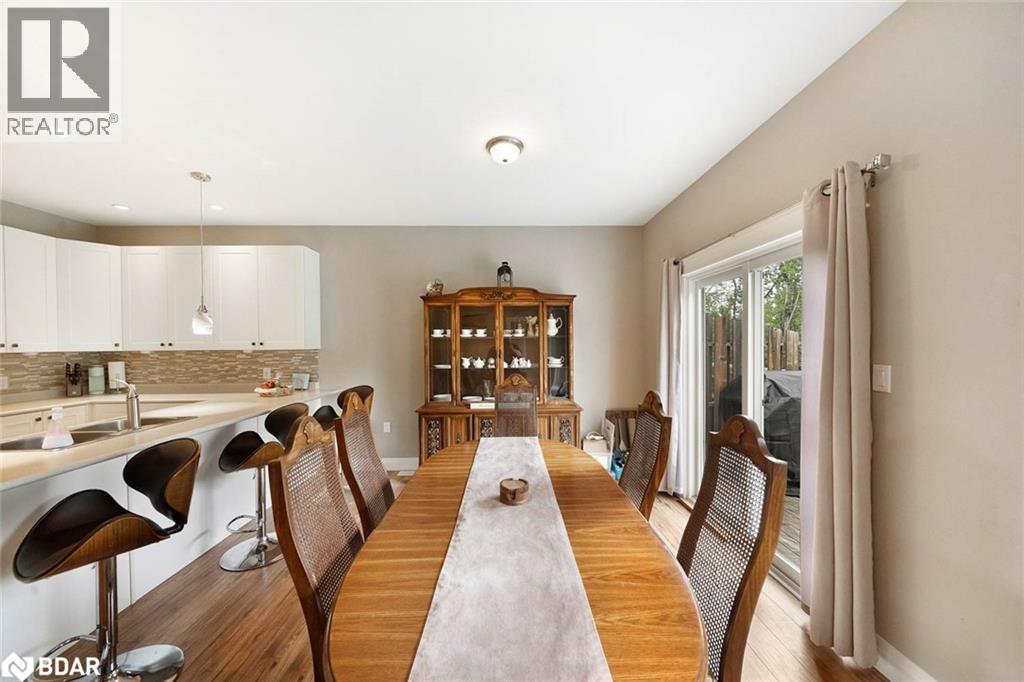 Photo 33 of 2616 Grand Tamarack Crescent, Severn ON