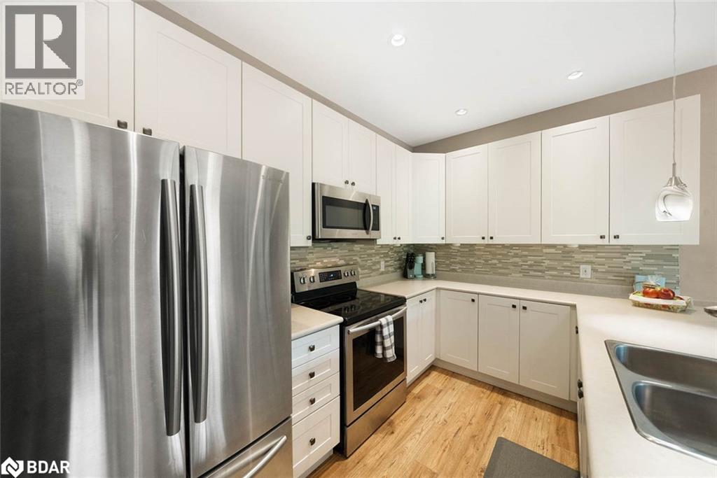 Photo 5 of 2616 Grand Tamarack Crescent, Severn ON