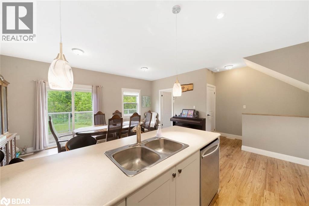 Photo 34 of 2616 Grand Tamarack Crescent, Severn ON