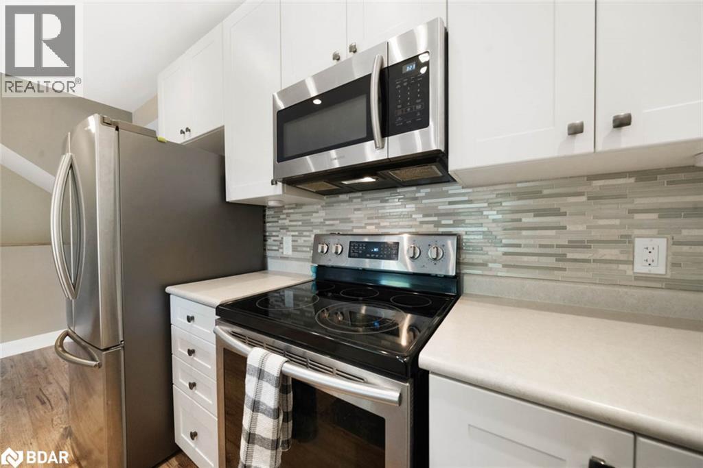 Photo 6 of 2616 Grand Tamarack Crescent, Severn ON