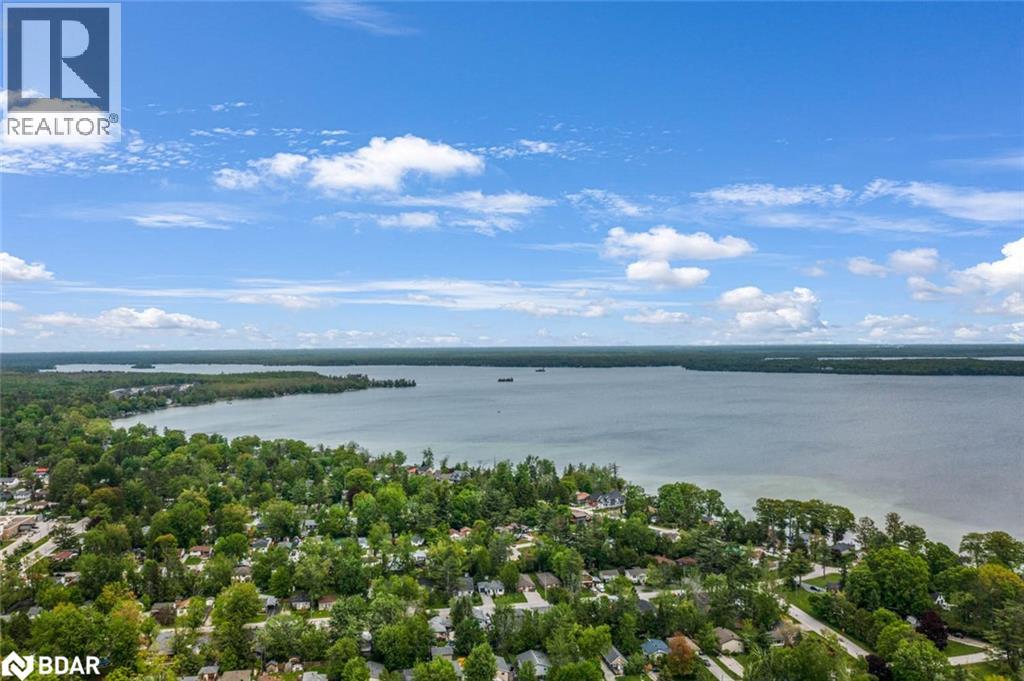 Photo 13 of 2616 Grand Tamarack Crescent, Severn ON