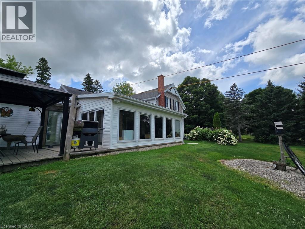 Photo 13 of 2081 John Street, Howick ON
