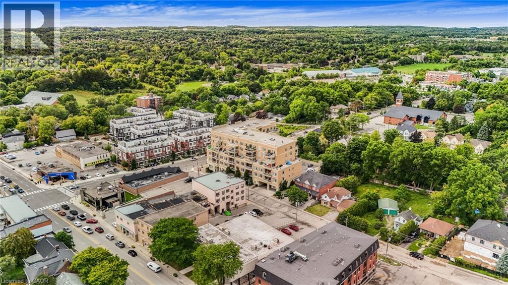 Photo 14 of 15277 Yonge Street Unit 602 A, Aurora ON