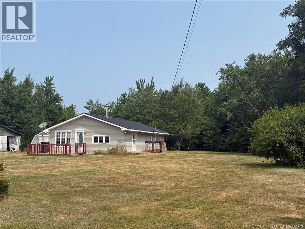 Photo 17 of 91 Eel River Road, Baiesainteanne NB