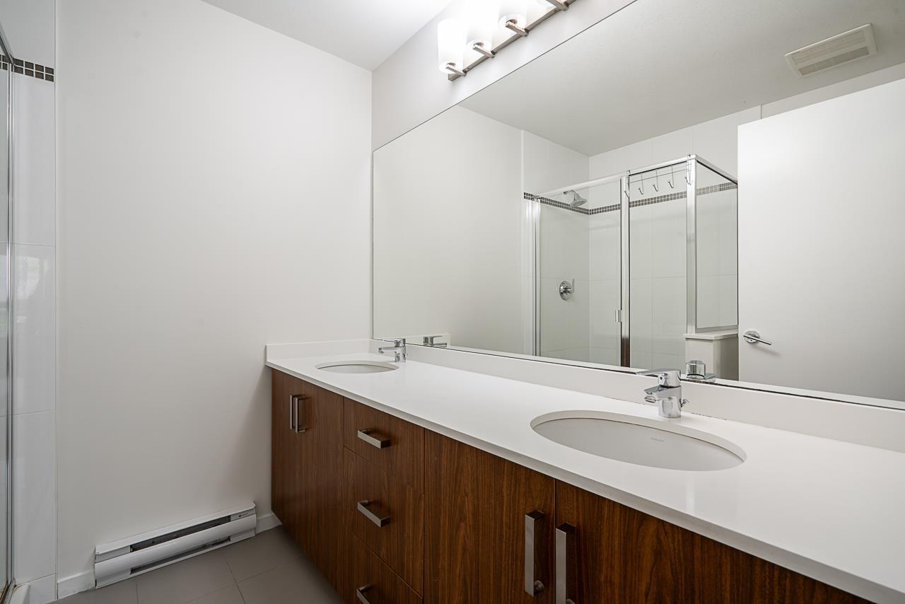 Photo 12 of 29 5858 142 Street, Surrey BC