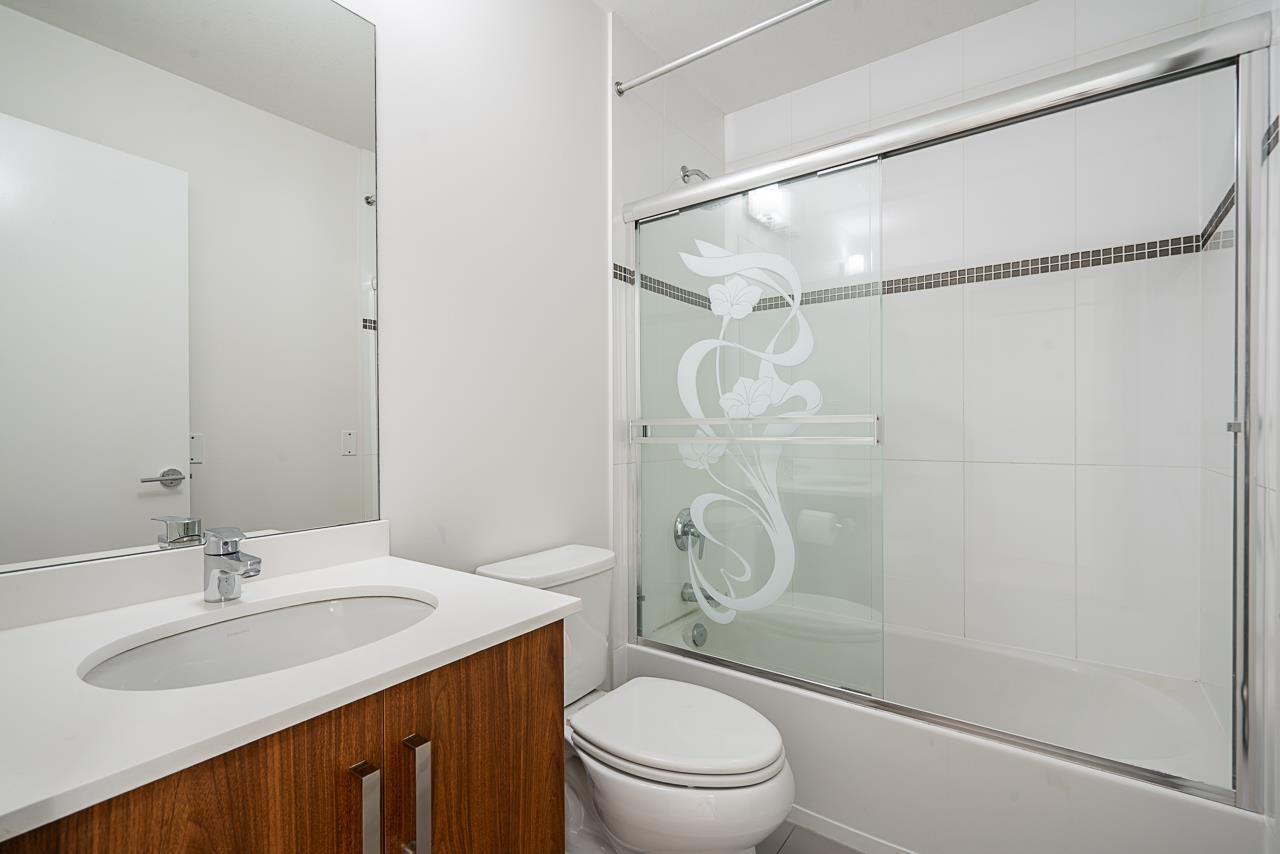 Photo 17 of 29 5858 142 Street, Surrey BC
