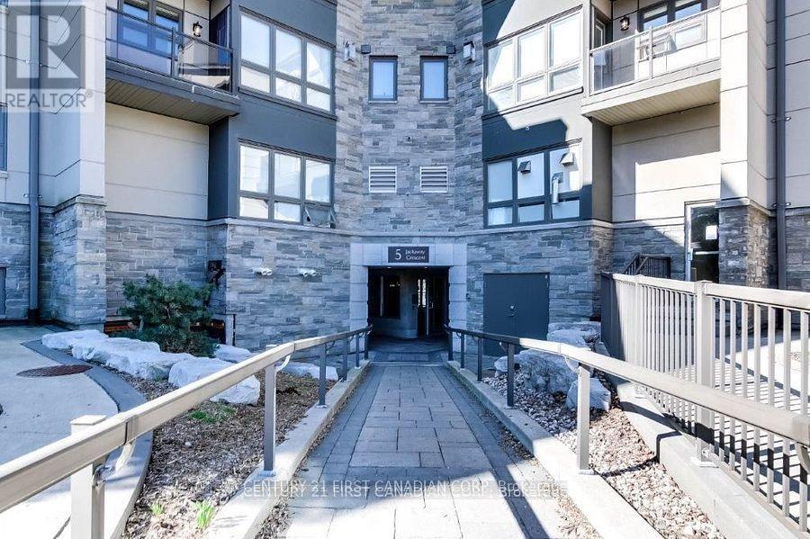 Photo 1 of 317 5 Jacksway Crescent, London North ON