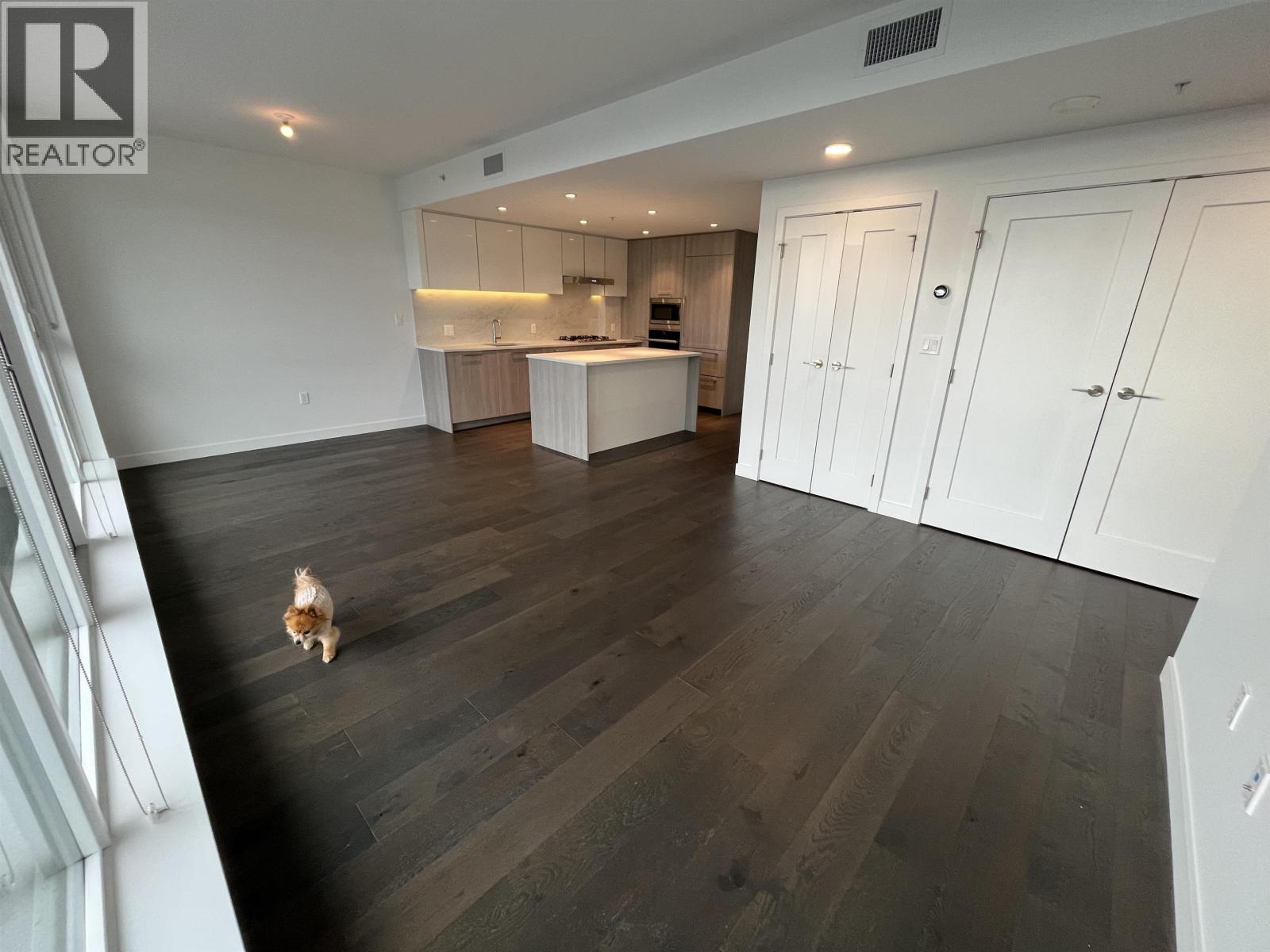 Photo 7 of 903 8199 Capstan Way, Richmond BC