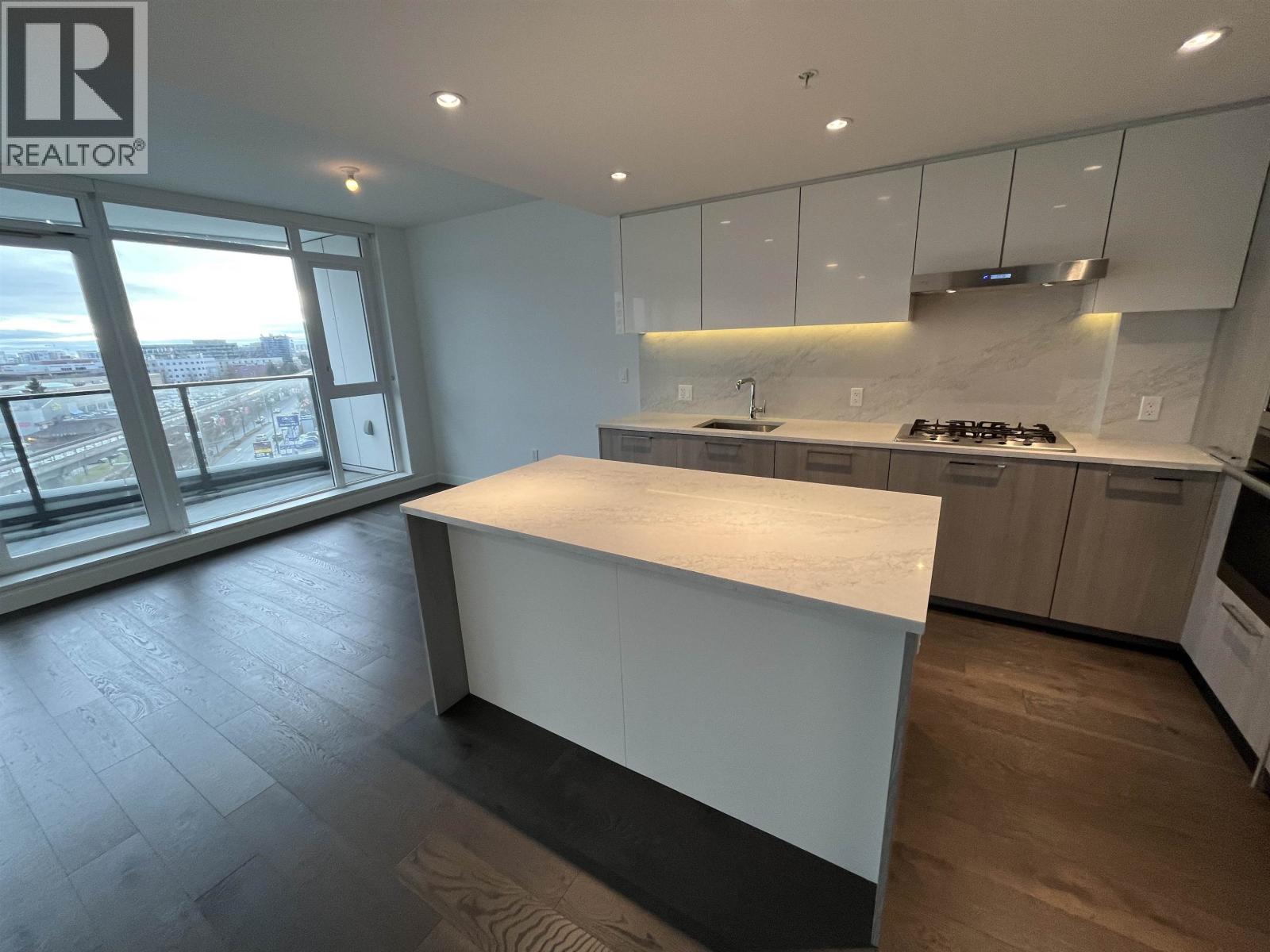 Photo 1 of 903 8199 Capstan Way, Richmond BC