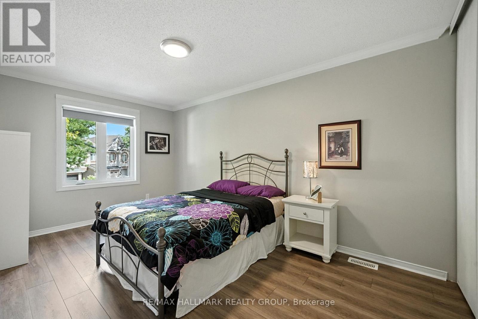 Photo 16 of 6272 Sablewood Place, Ottawa ON