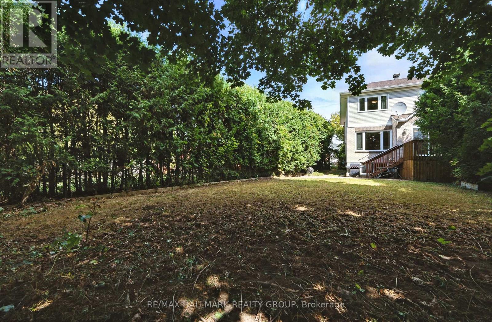 Photo 10 of 6272 Sablewood Place, Ottawa ON