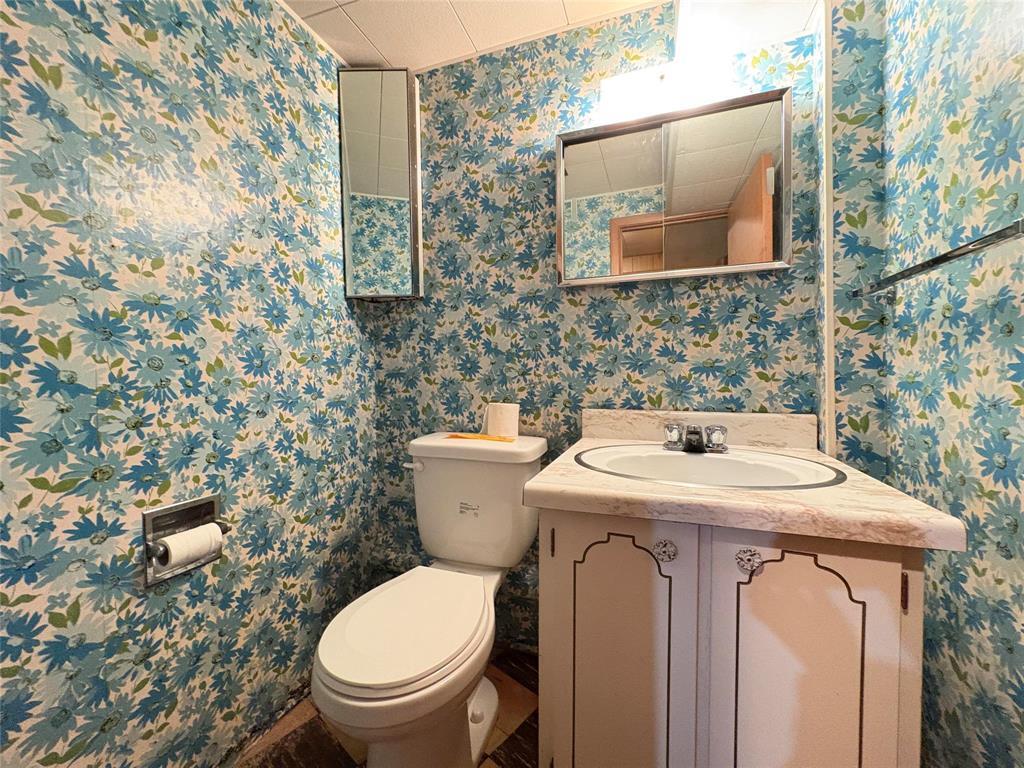 Photo 1 of 190 Palliser Avenue, Winnipeg MB