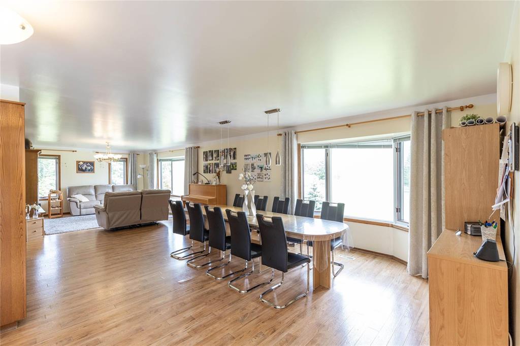 Photo 11 of 74 Harmony Drive, Mitchell MB