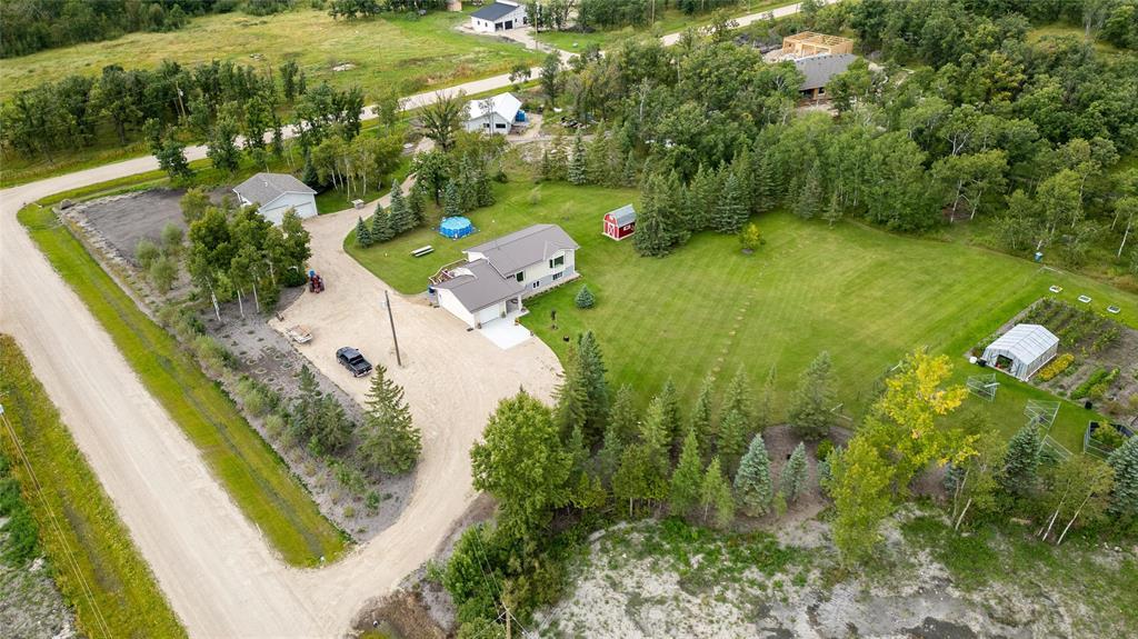 Photo 23 of 74 Harmony Drive, Mitchell MB