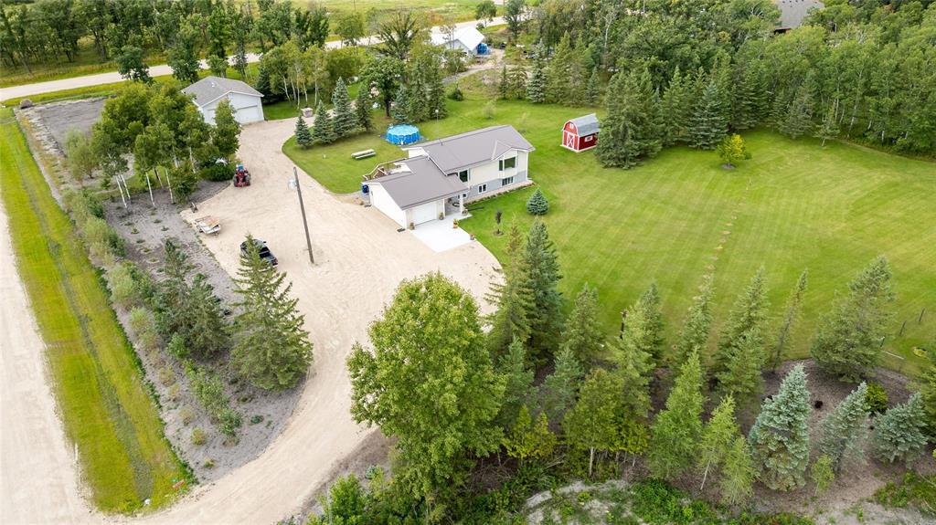 Photo 24 of 74 Harmony Drive, Mitchell MB