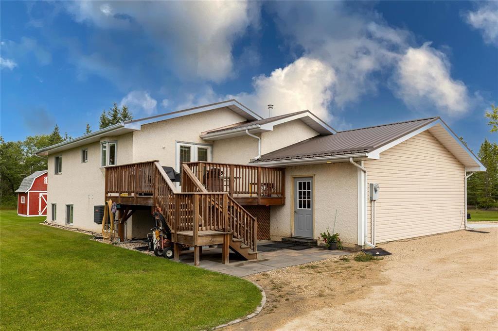 Photo 5 of 74 Harmony Drive, Mitchell MB