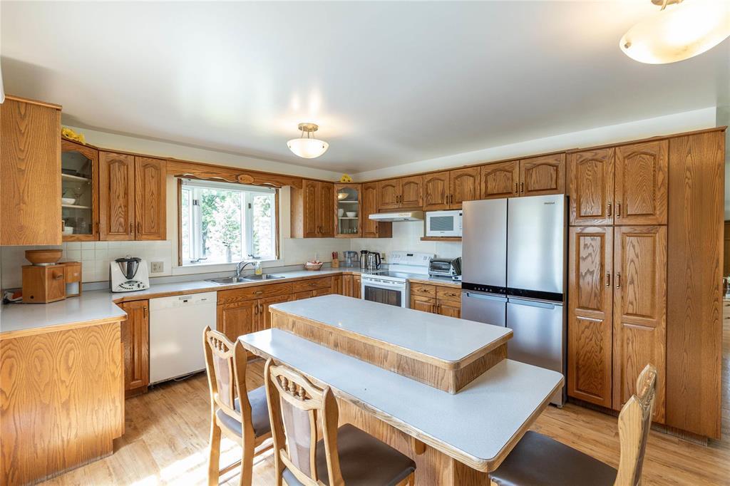 Photo 9 of 74 Harmony Drive, Mitchell MB