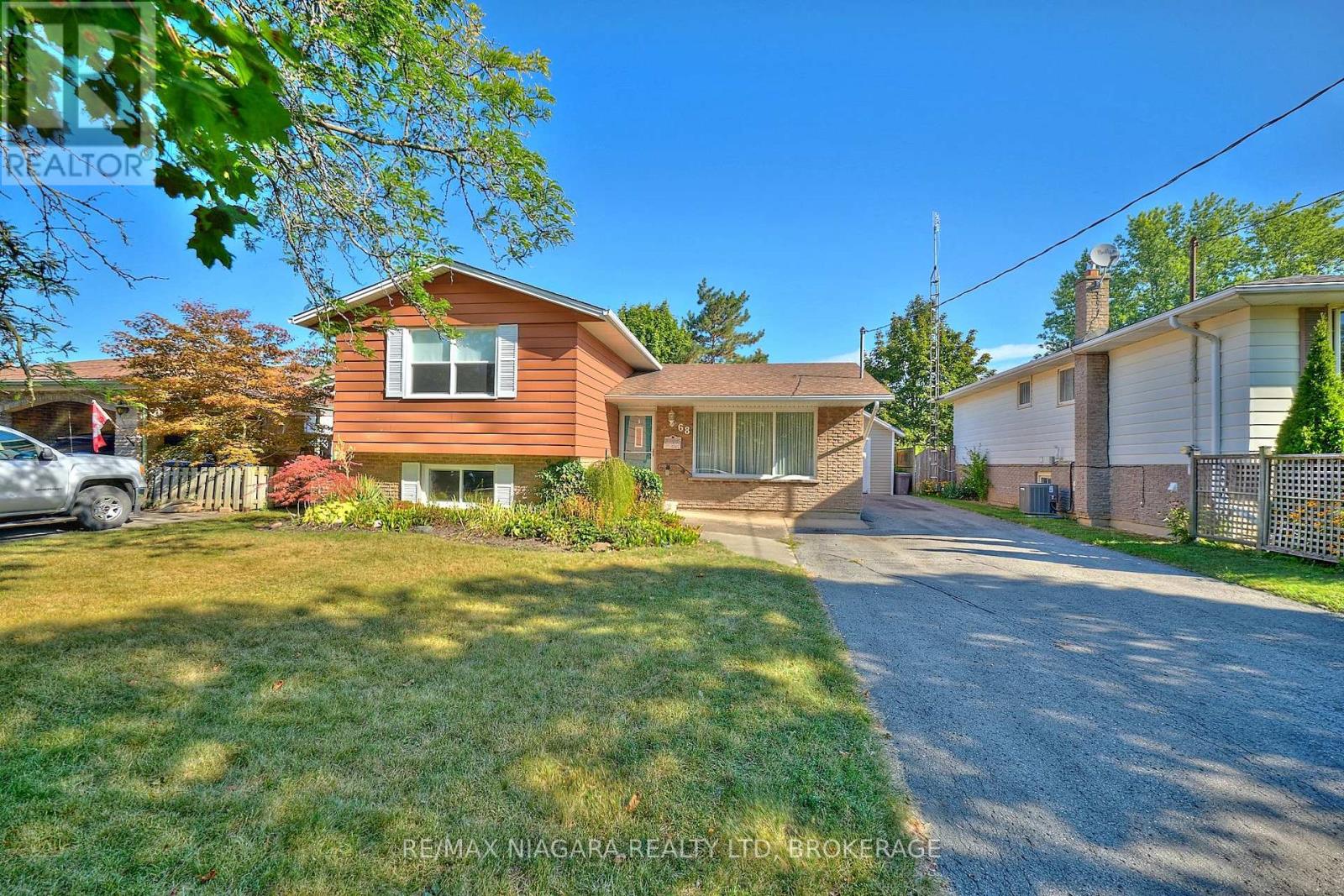 Photo 1 of 68 Acadia Crescent, St Catharines ON