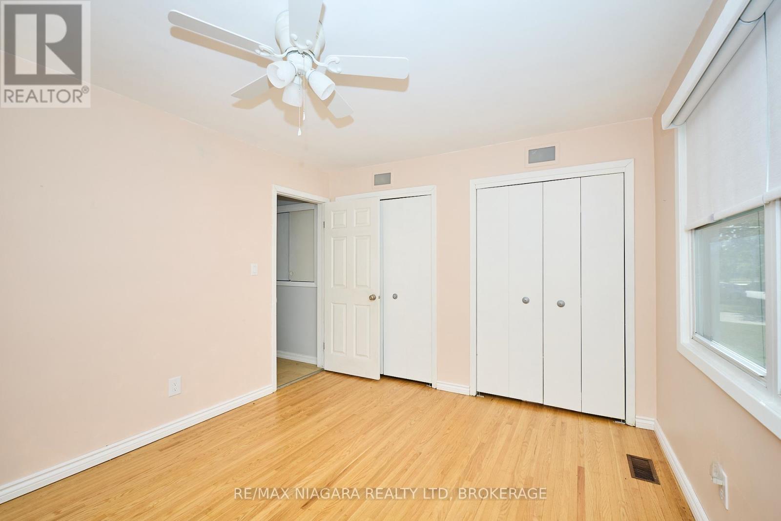 Photo 15 of 68 Acadia Crescent, St Catharines ON
