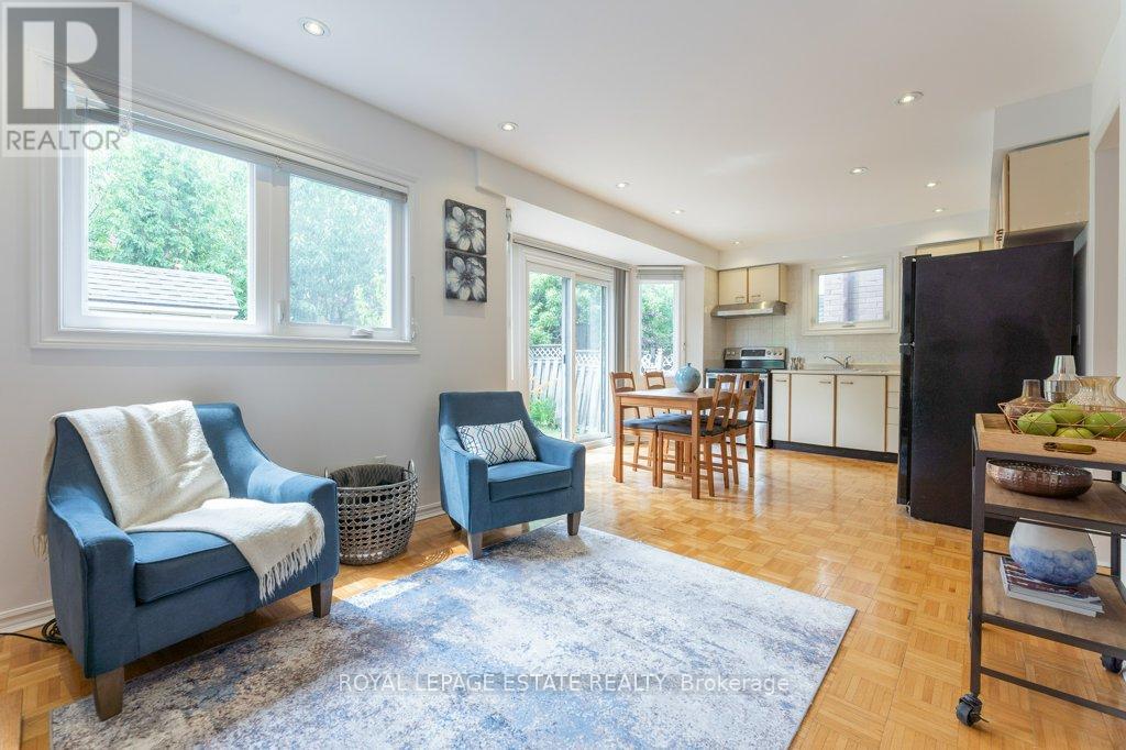 Photo 29 of 241 Rosedale Heights Drive, Vaughan ON