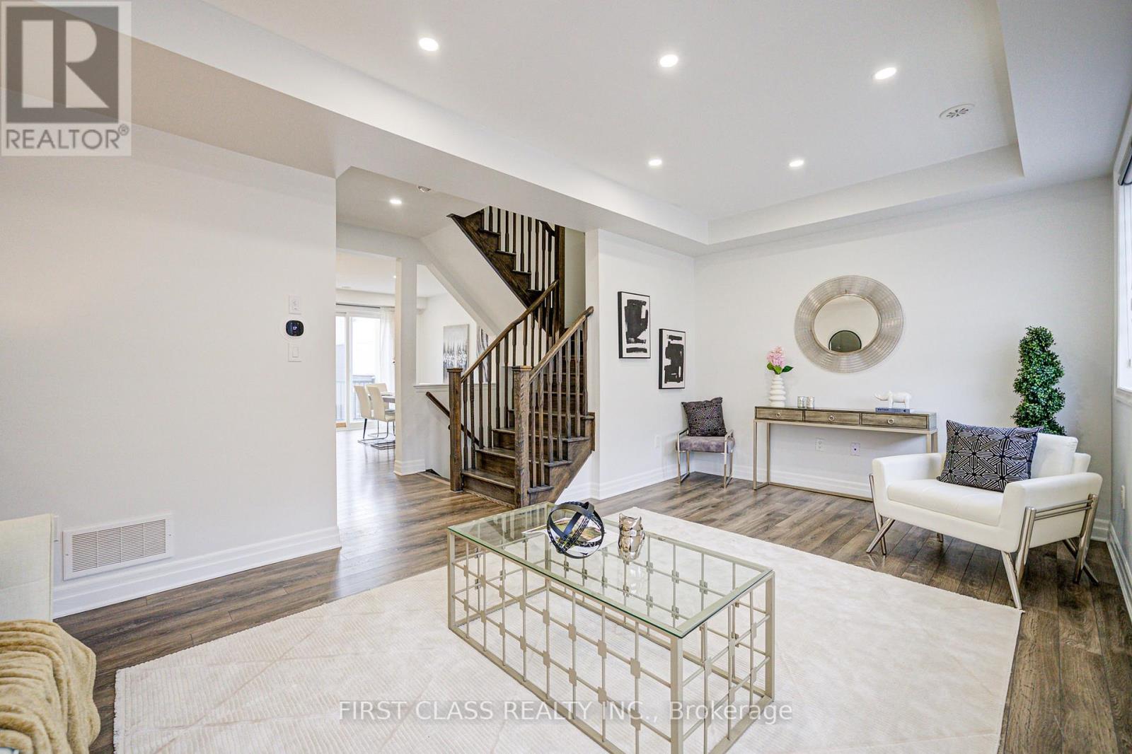 Photo 13 of 15 Thomas Swanson Street, Markham ON