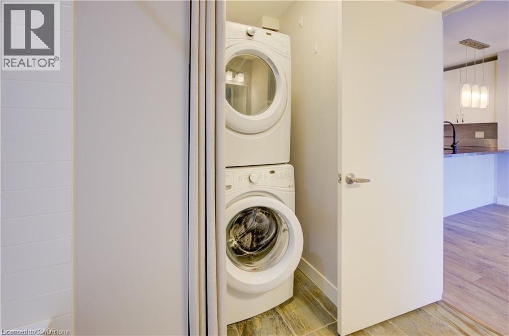 Photo 25 of 1 Victoria Street S Unit 1513, Kitchener ON