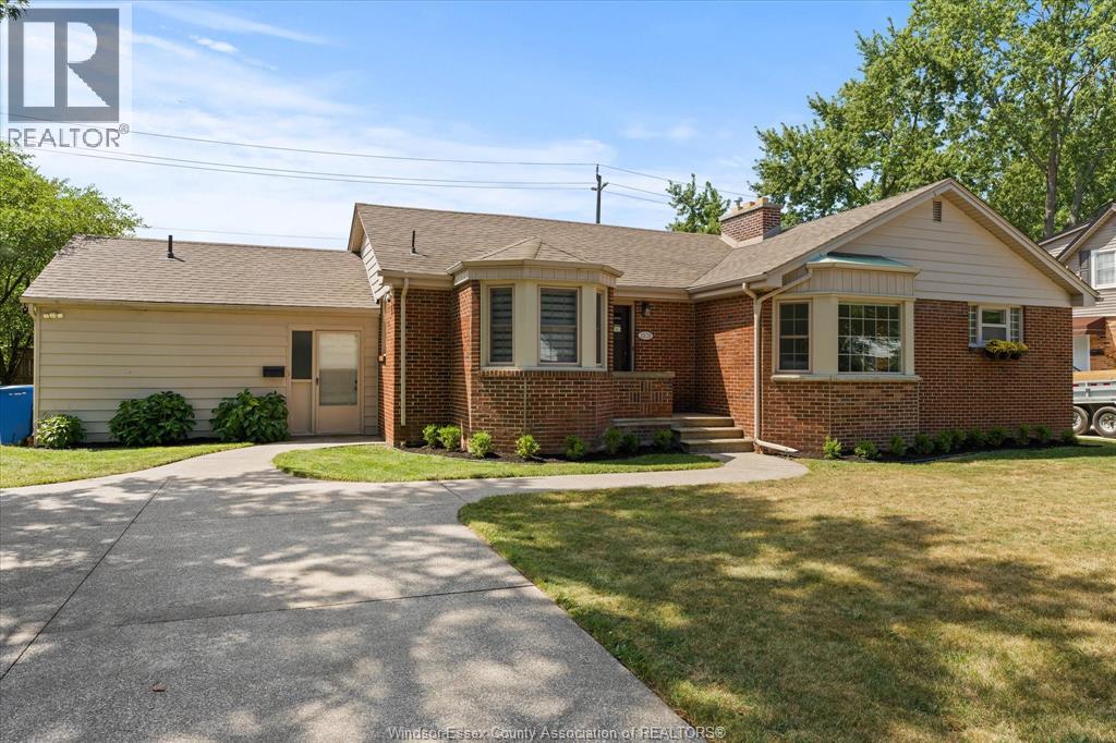 Photo 18 of 3579 Church Street, Windsor ON