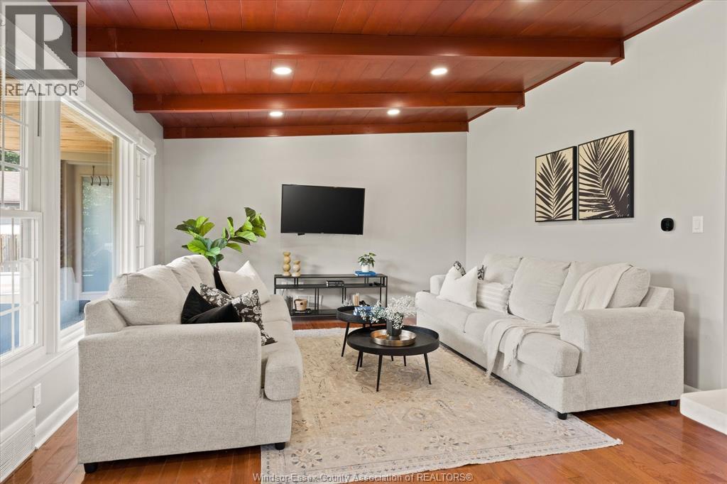 Photo 10 of 3579 Church Street, Windsor ON