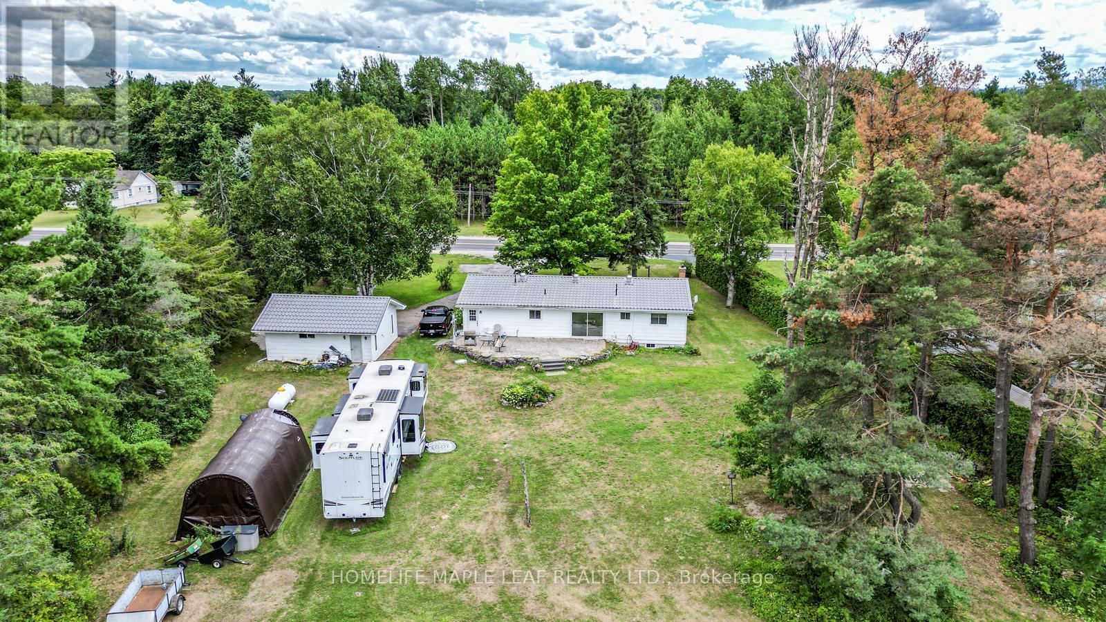 Photo 25 of 6168 County Road 9, Clearview ON