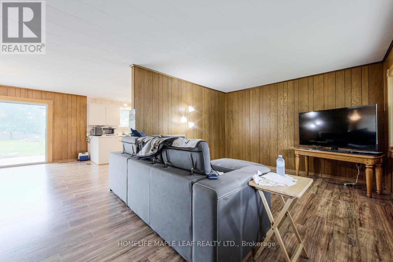 Photo 11 of 6168 County Road 9, Clearview ON
