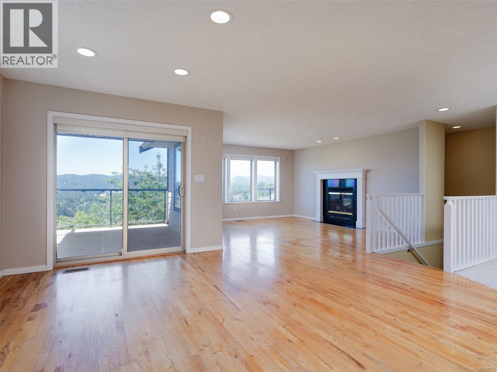 Photo 4 of 3581 Sun Vista, Langford BC
