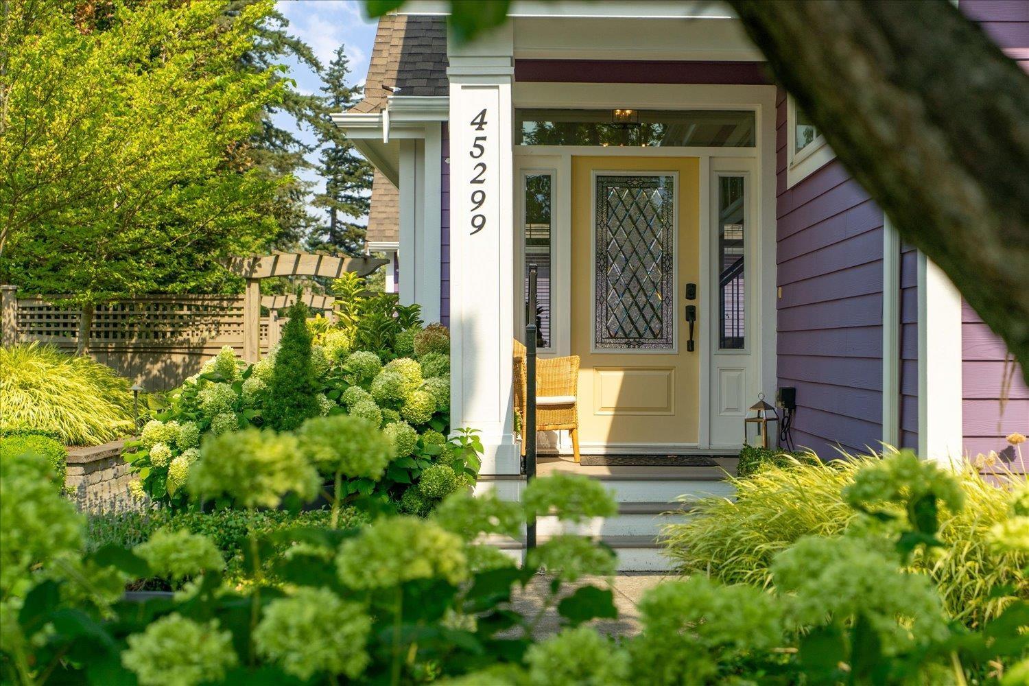 Photo 4 of 45299 Chehalis Drive Garrison Crossing, Chilliwack BC