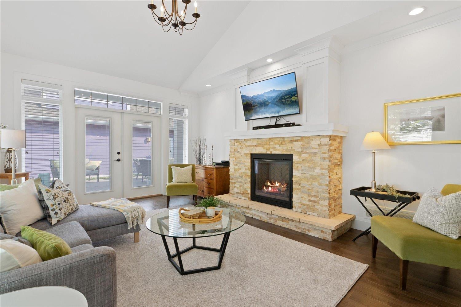 Photo 10 of 45299 Chehalis Drive Garrison Crossing, Chilliwack BC