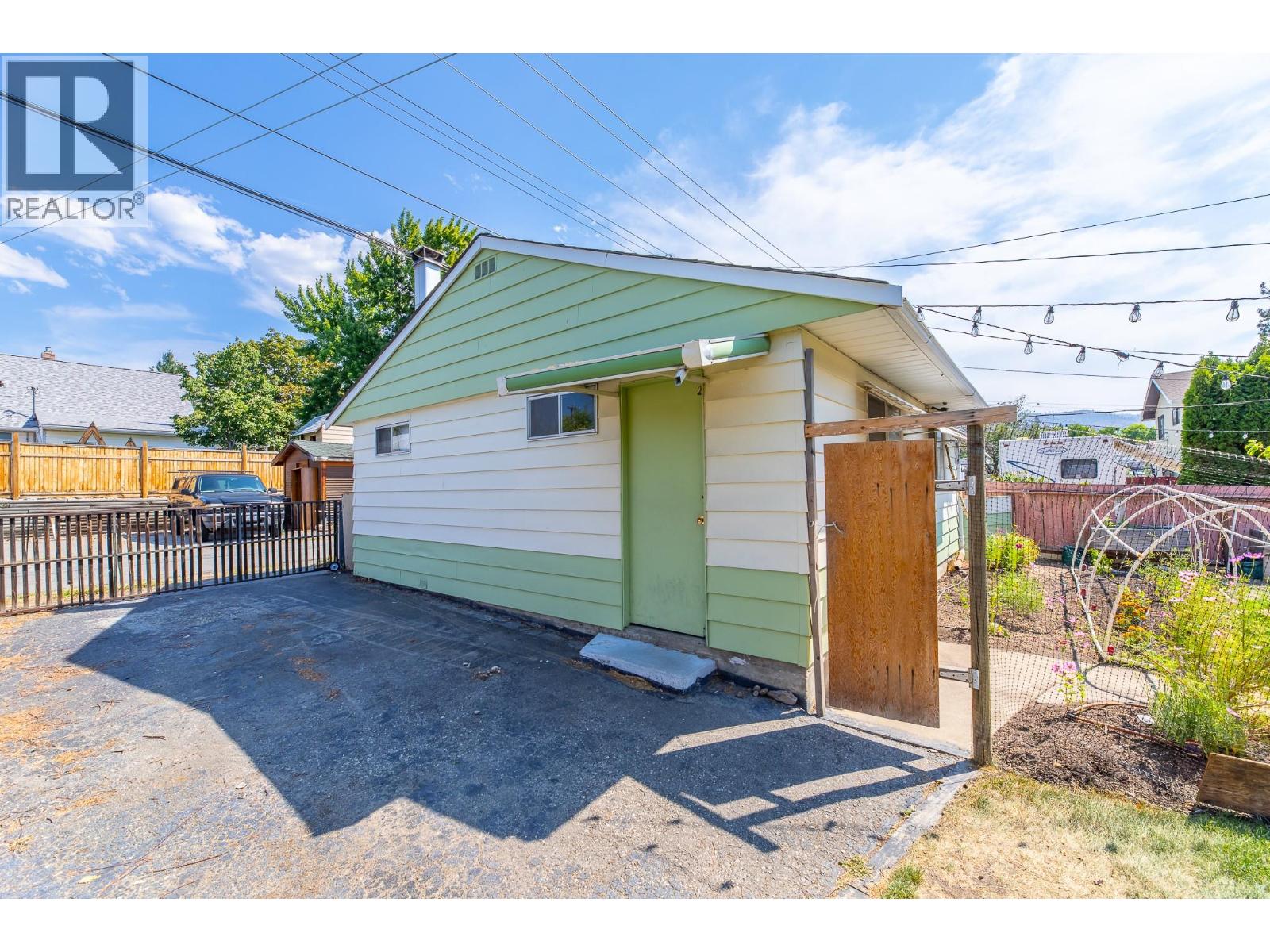 1226 KILWINNING Street, Penticton